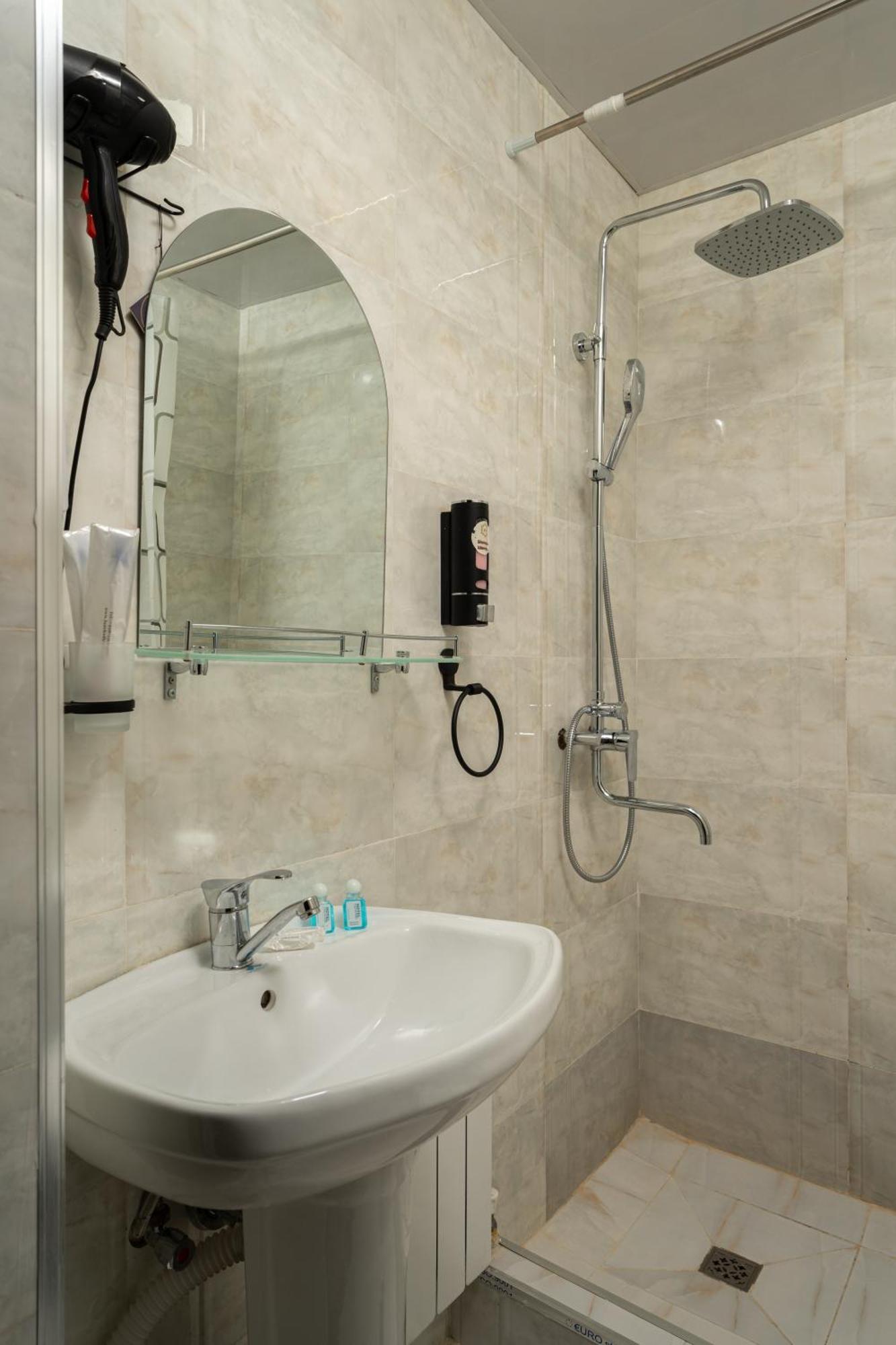 Sv Hotel Tashkent Phòng bức ảnh